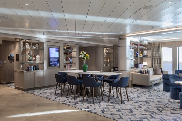 Silversea Silver Nova - Art Cafe 2, ©Silversea Cruises Ltd.jpg